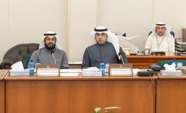 الكندري: وفد البرلمان الأوربي يدعم مساعي الكويت لحل النزاعات  بالمنطقة